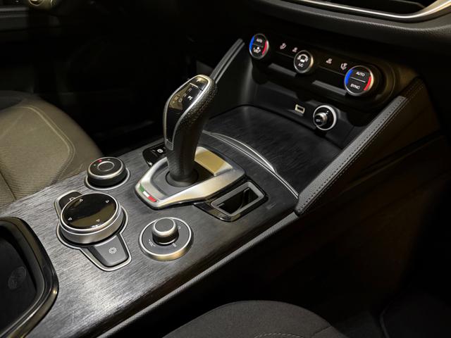 ALFA ROMEO Stelvio usata, con Cronologia tagliandi