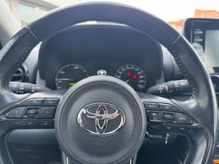 TOYOTA Yaris usata, con Specchietti laterali elettrici