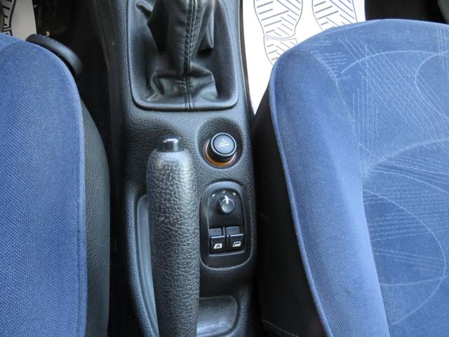 PEUGEOT 206 usata 15