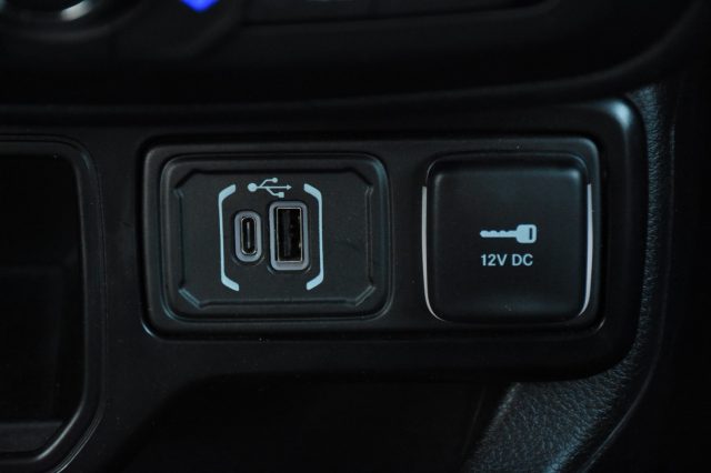 JEEP Renegade usata, con Luci diurne LED