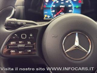 MERCEDES-BENZ CLA 200 usata, con Park Distance Control