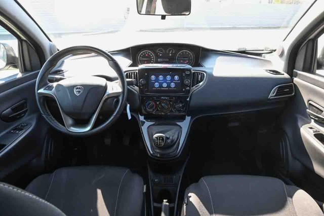 LANCIA Ypsilon usata, con ESP