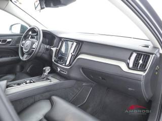 VOLVO V60 Cross Country usata 11