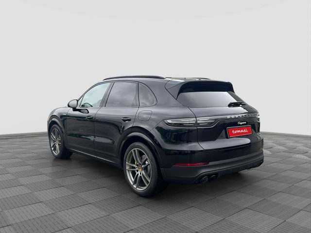 PORSCHE Cayenne usata 2