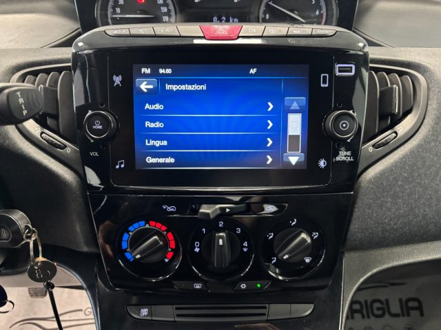 LANCIA Ypsilon usata, con Touch screen