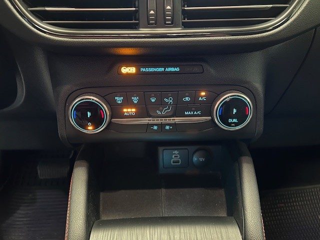 FORD Kuga usata, con Climatizzatore