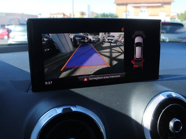 AUDI Q2 usata, con Sensori di parcheggio posteriori