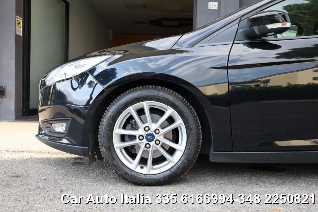 FORD Focus usata, con Park Distance Control