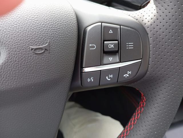 FORD Kuga usata, con Controllo vocale