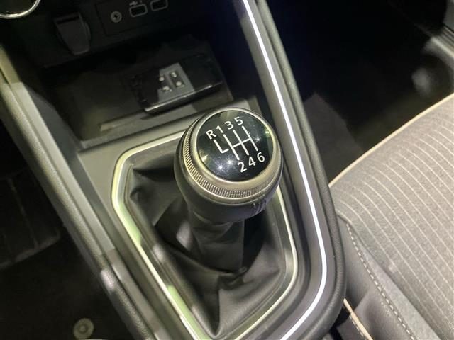 RENAULT Clio usata 23