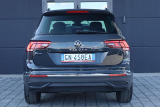 VOLKSWAGEN Tiguan usata, con Sensori di parcheggio anteriori