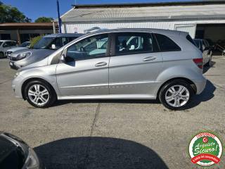 MERCEDES-BENZ B 180 usata, con Airbag Passeggero