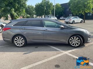 HYUNDAI i40 usata, con Alzacristalli elettrici