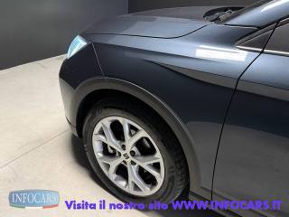 SEAT Arona usata, con Luci diurne LED
