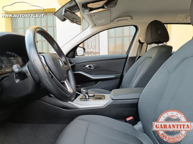 BMW 320 usata, con Blind spot monitor