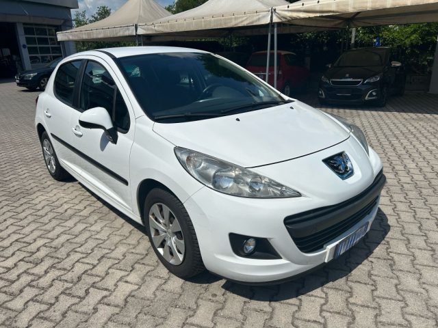 PEUGEOT 207 usata, con Airbag