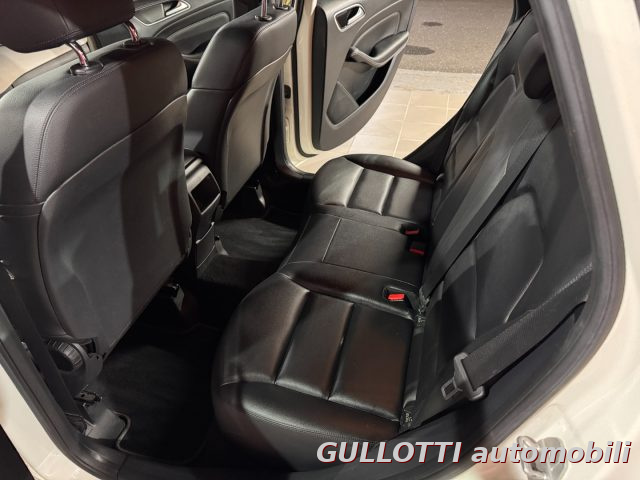MERCEDES-BENZ B 180 usata, con Specchietti laterali elettrici