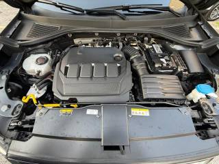 VOLKSWAGEN T-Roc usata, con Volante in pelle