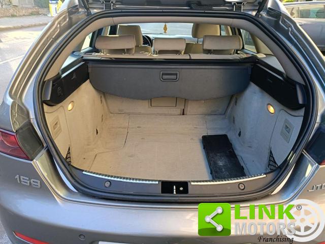 ALFA ROMEO 159 usata, con Sedile posteriore sdoppiato