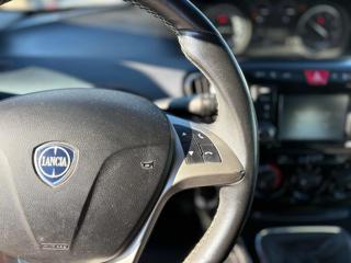 LANCIA Ypsilon usata, con Lettore CD