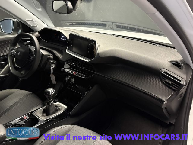 PEUGEOT 2008 usata, con Controllo trazione