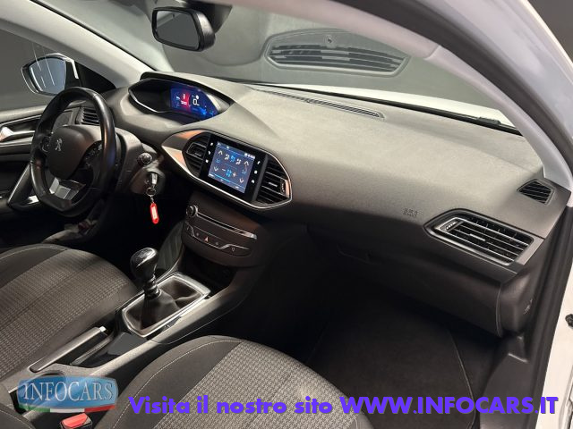 PEUGEOT 308 usata, con Cruise Control