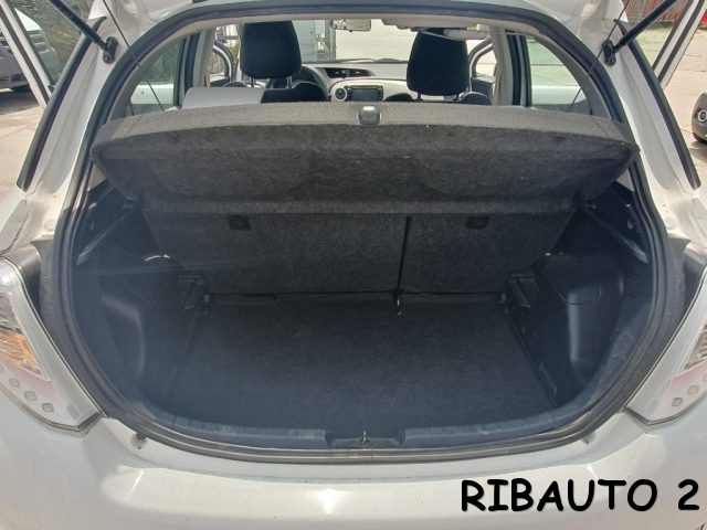 TOYOTA Yaris usata, con Sensore di pioggia