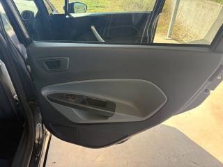 FORD Fiesta usata, con Monitoraggio pressione pneumatici