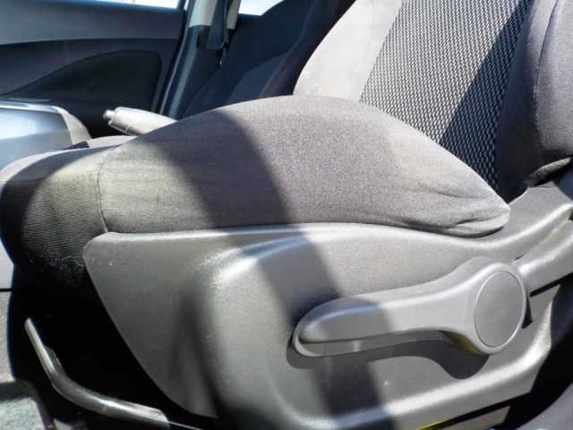 NISSAN Juke usata, con Airbag testa