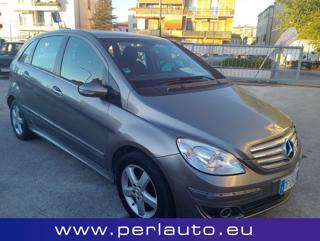 MERCEDES-BENZ B 180 usata, con Airbag