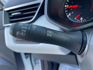 RENAULT Clio usata, con Volante in pelle