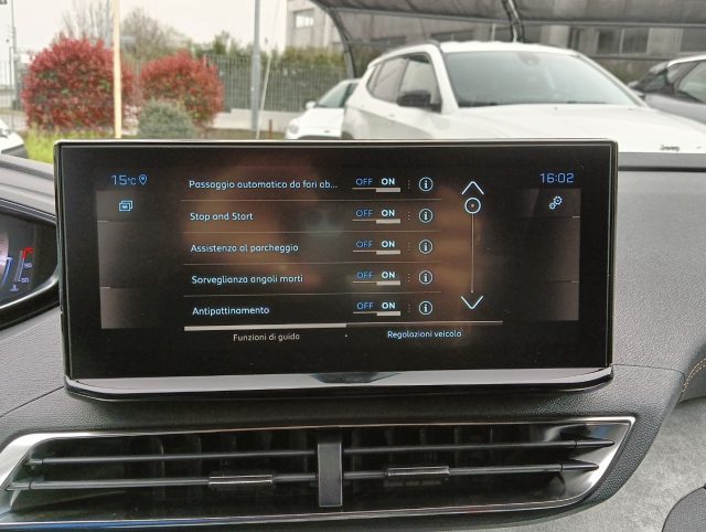 PEUGEOT 3008 usata, con Servosterzo
