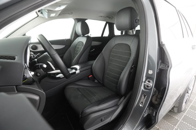 MERCEDES-BENZ GLC 220 usata 9