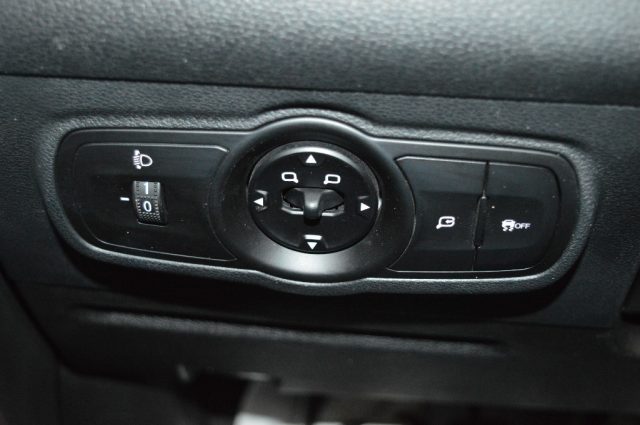 DR MOTOR DR 4.0 usata, con Vetri oscurati