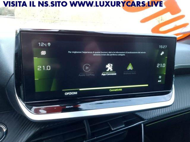 PEUGEOT 2008 usata, con Sistema di navigazione