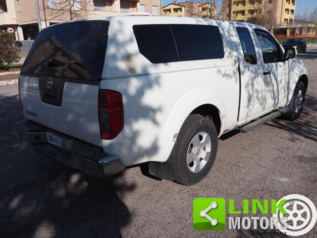 NISSAN Navara usata, con Alzacristalli elettrici