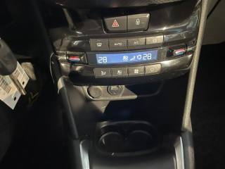 PEUGEOT 208 usata, con Touch screen