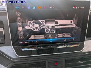 VOLKSWAGEN Crafter usata, con Touch screen