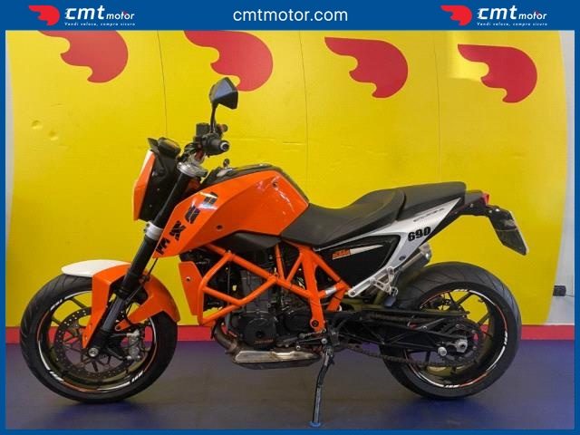 KTM 690 Duke usata 2