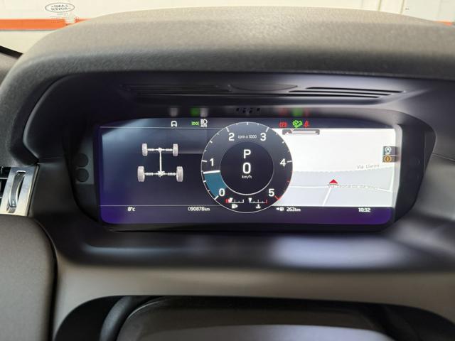 LAND ROVER Discovery Sport usata, con Specchietti laterali elettrici