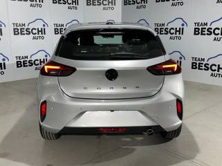 OPEL Corsa usata, con Touch screen