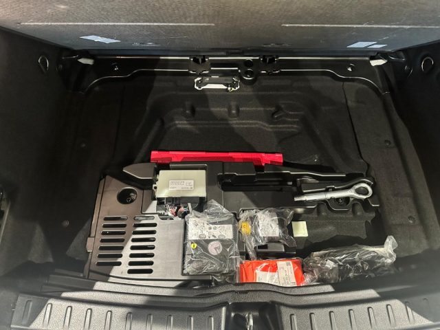 MERCEDES-BENZ GLA 200 usata, con Riconoscimento dei segnali stradali