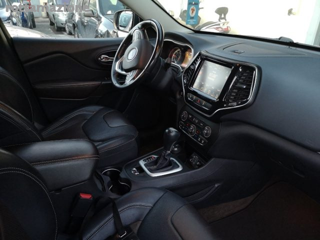 JEEP Cherokee usata, con Cerchi in lega