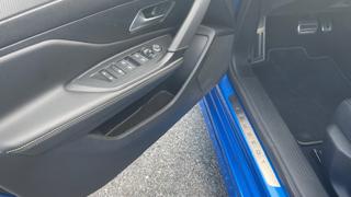 PEUGEOT 308 usata, con Autoradio