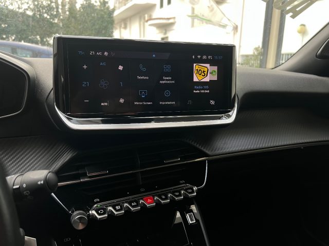 PEUGEOT 2008 usata, con Vetri oscurati