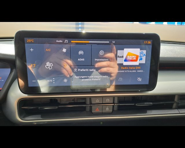 JEEP Avenger usata, con Specchietti laterali elettrici