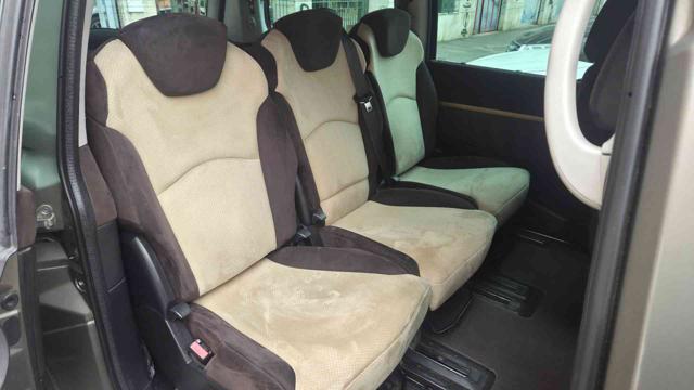 LANCIA Phedra usata, con Controllo trazione