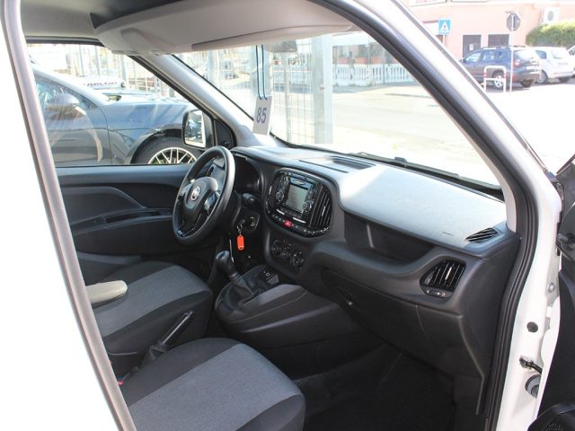 FIAT Doblo usata, con USB