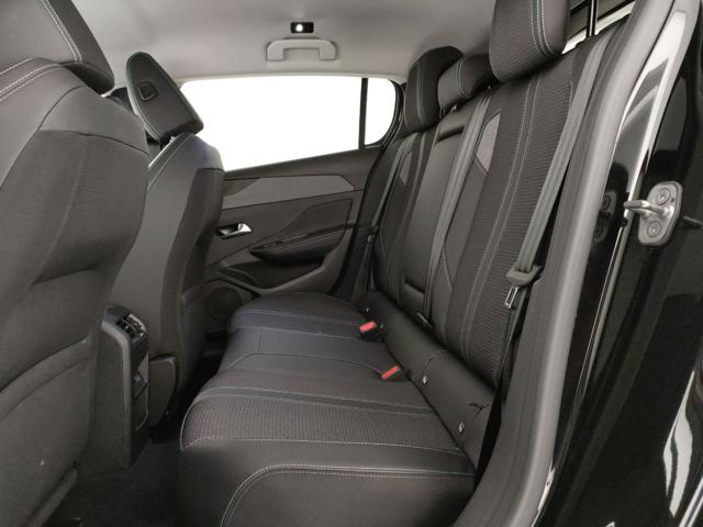 PEUGEOT 308 usata, con Volante in pelle