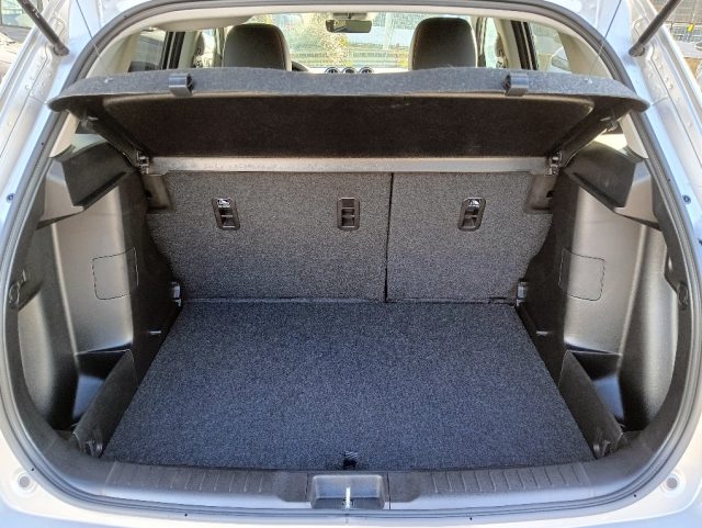 SUZUKI Vitara usata, con Controllo automatico clima